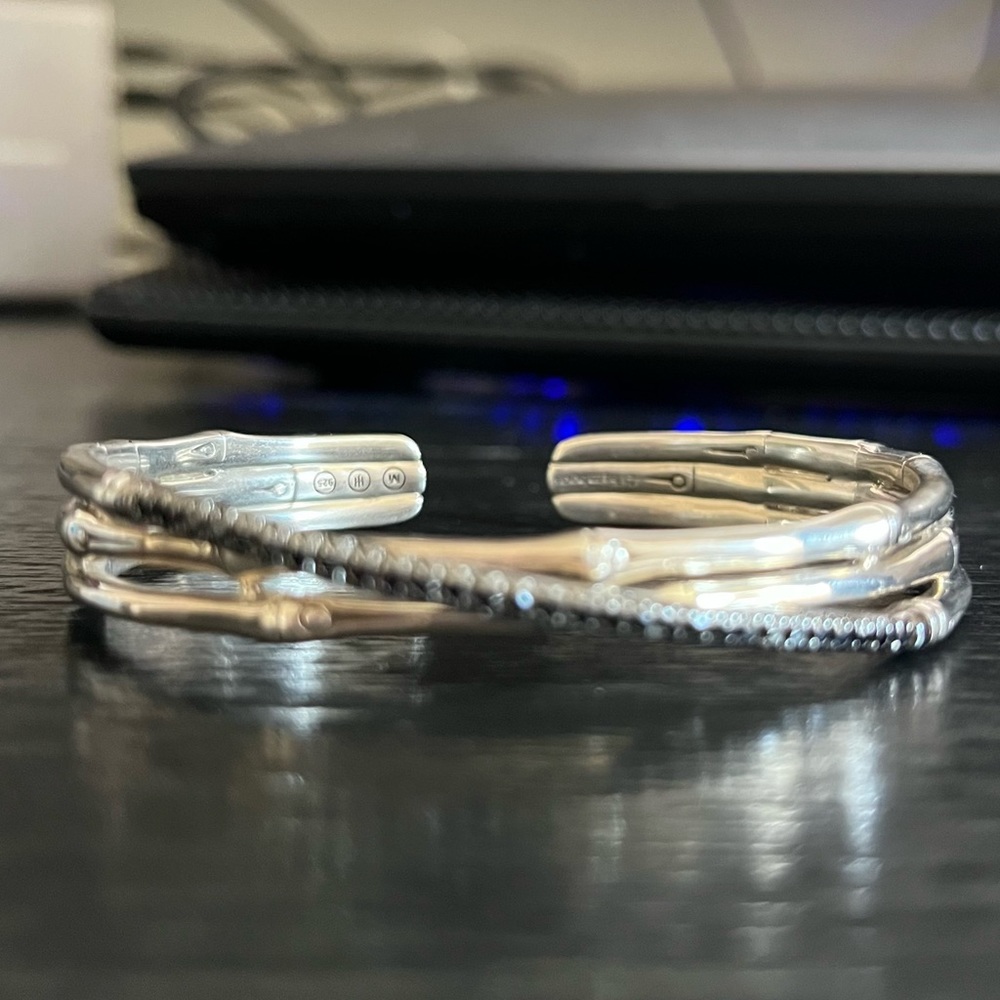 John Hardy Bamboo Sterling Silver and Black Sapphire Bracelet - Picture 6 of 8